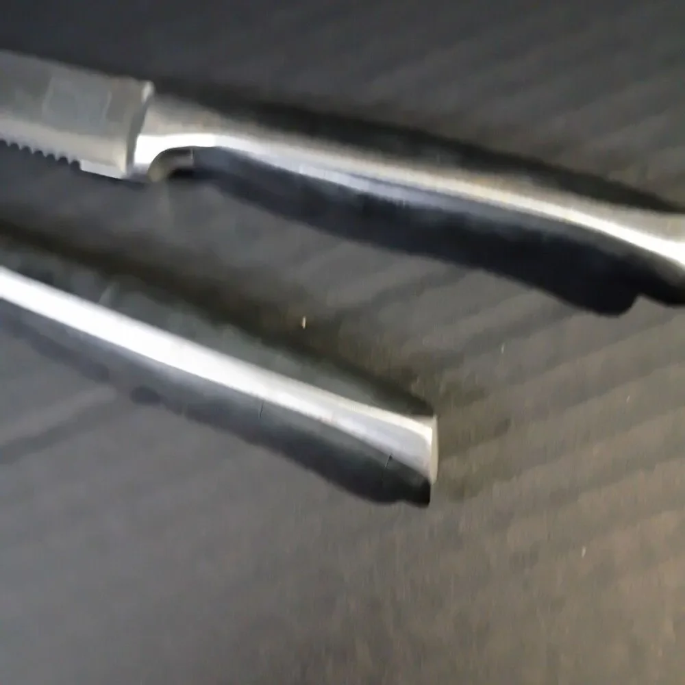 2 Chicago Cutlery Knives High Carbon Satin Stainless Full Tang